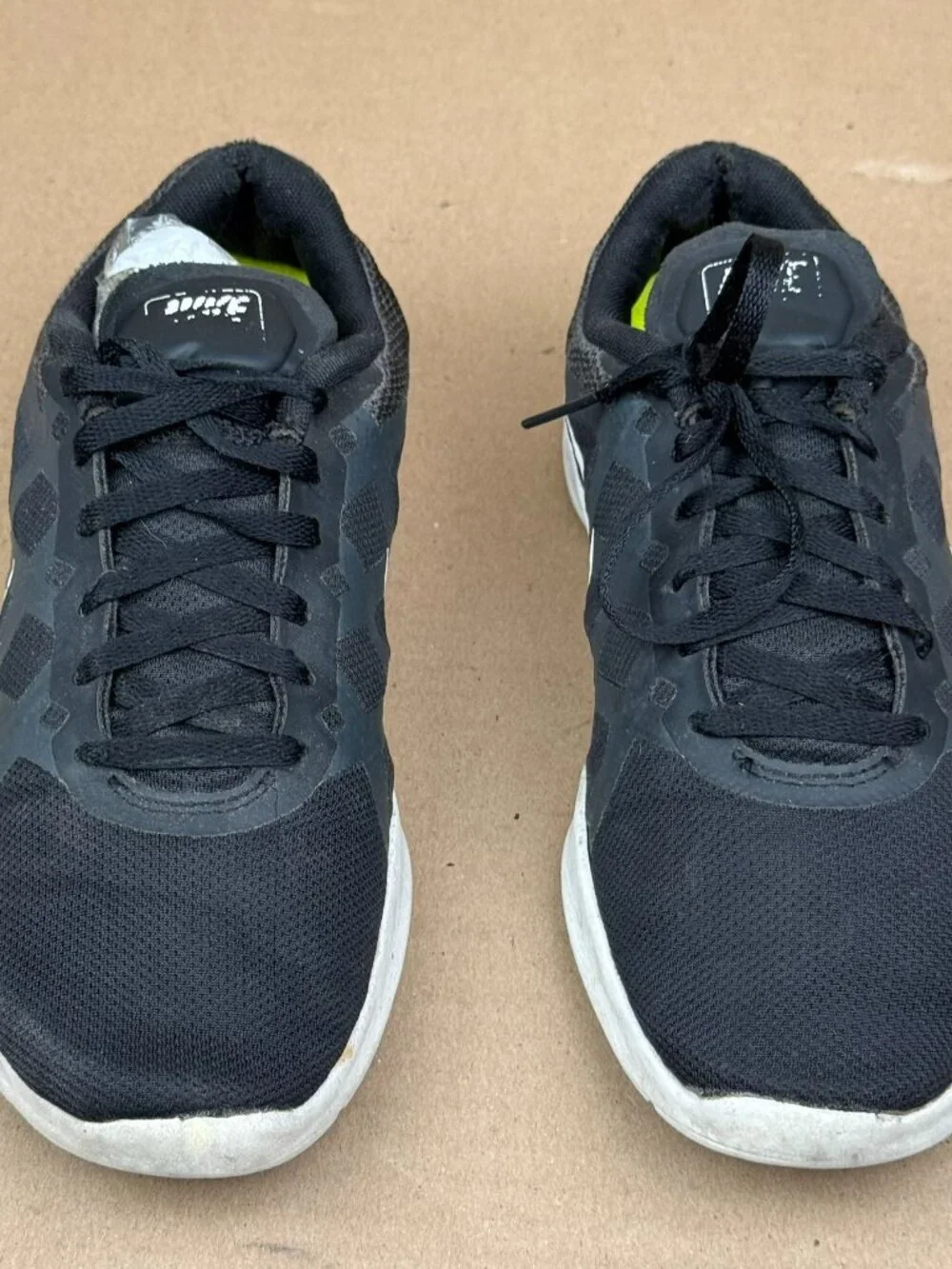 Men's Nike Lunarlon Running Shoes Black White Size 6 DAMAGE